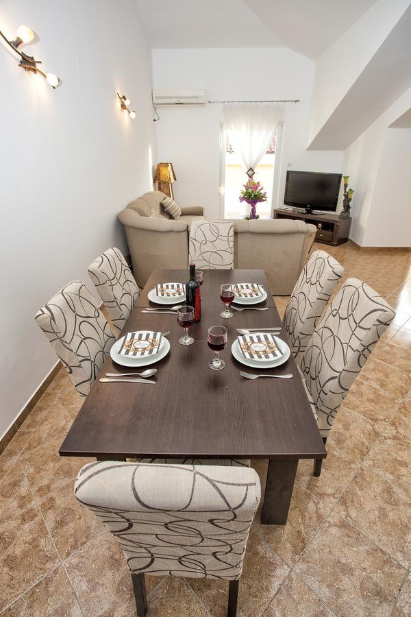 Apartment Sun Village Goran 헤르섹 외부 사진