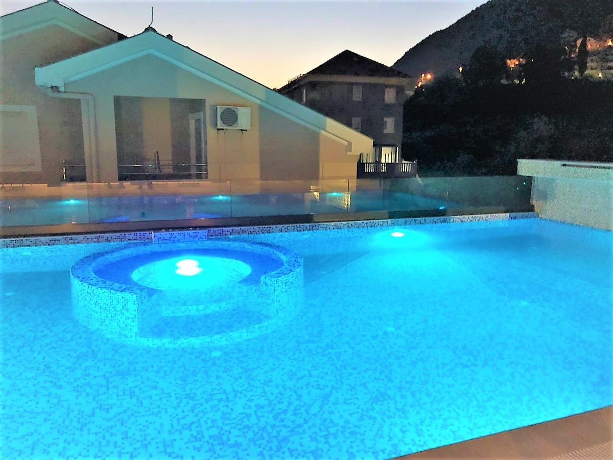 Apartment Sun Village Goran 헤르섹 외부 사진