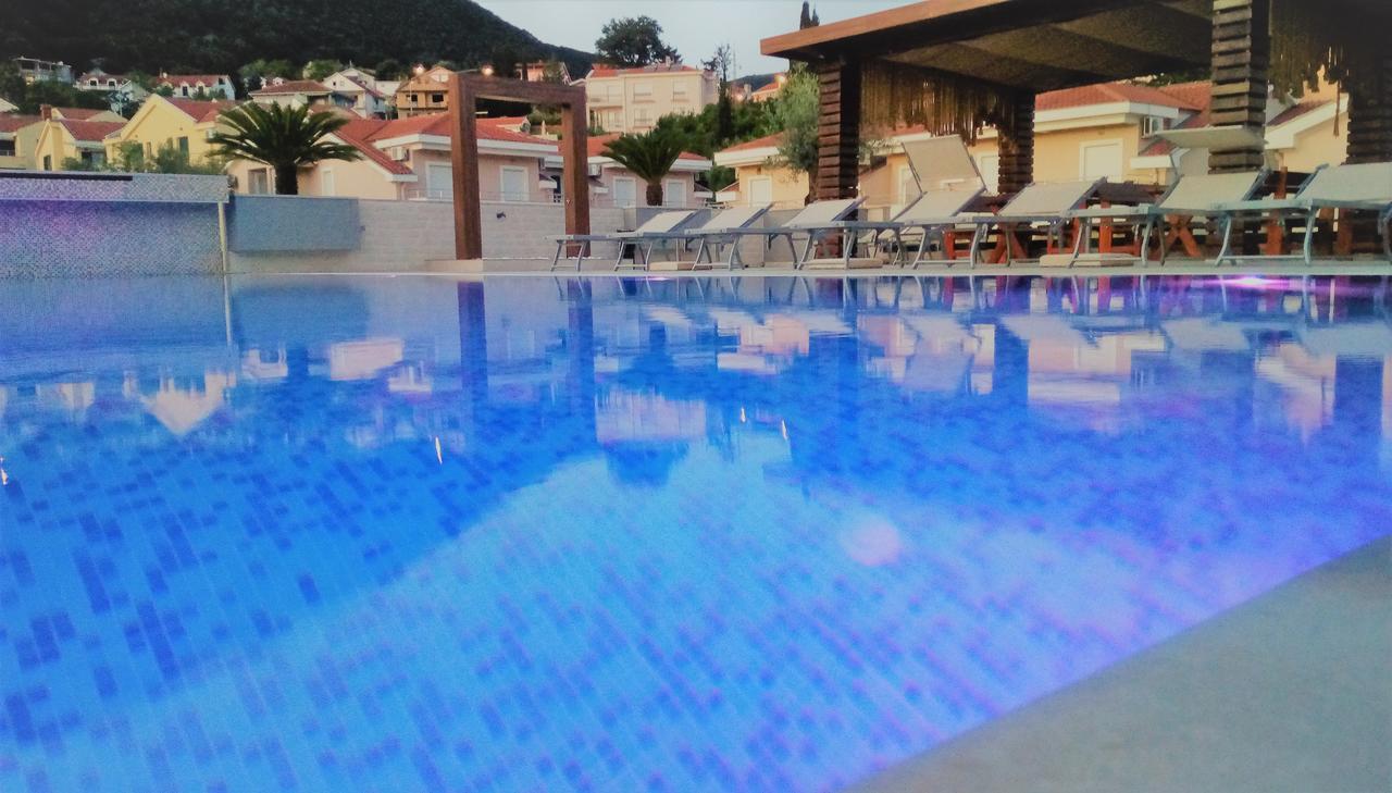 Apartment Sun Village Goran 헤르섹 외부 사진