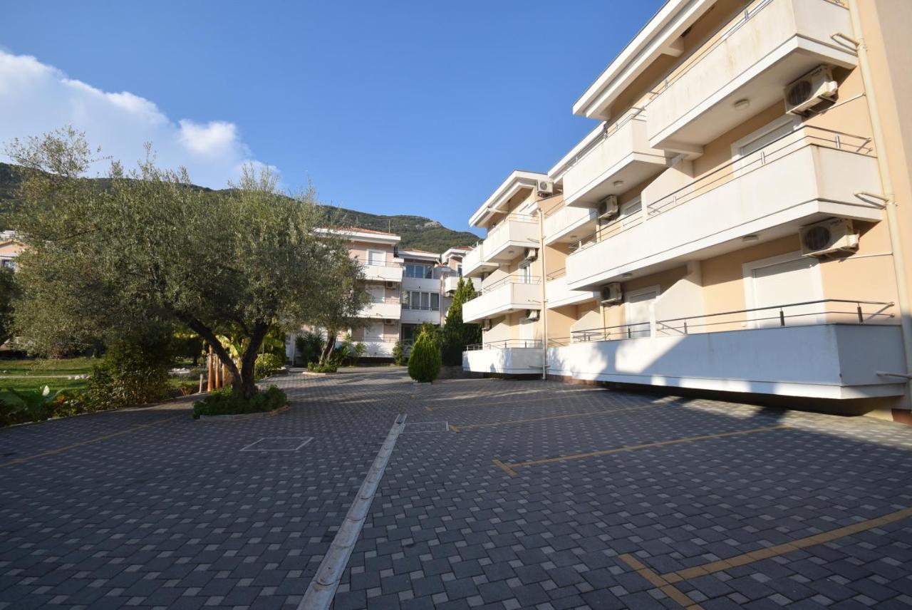 Apartment Sun Village Goran 헤르섹 외부 사진